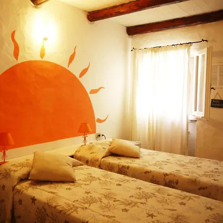 فندق مبيت وإفطار Casa Arancio أولبيا