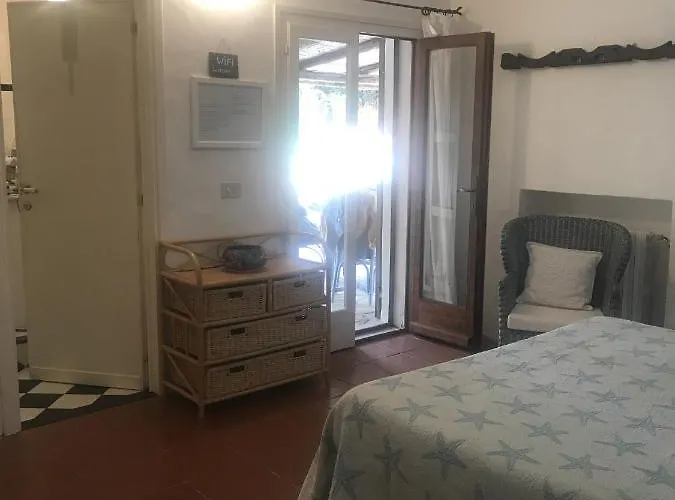 ベッド・アンド・ブレックファスト Casa Arancio オルビア